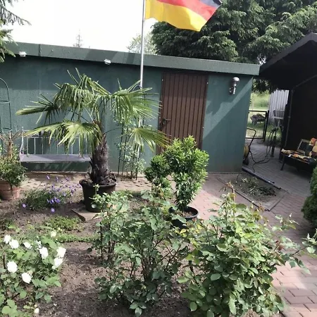 Vakantiehuis Ferienwohnung A: Das Blockhaus - #127009 Niemegk (Brandenburg)
